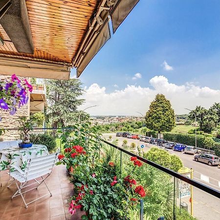 Terrazza Piccolomini: Elegant Apartment Stunning View Over Rome/St Peter'S Dome Kültér fotó