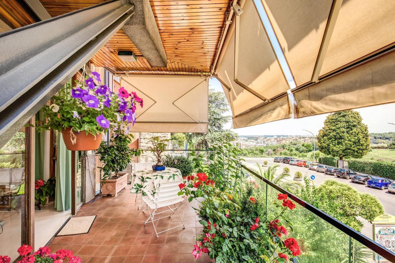 Terrazza Piccolomini: Elegant Apartment Stunning View Over Rome/St Peter'S Dome Kültér fotó